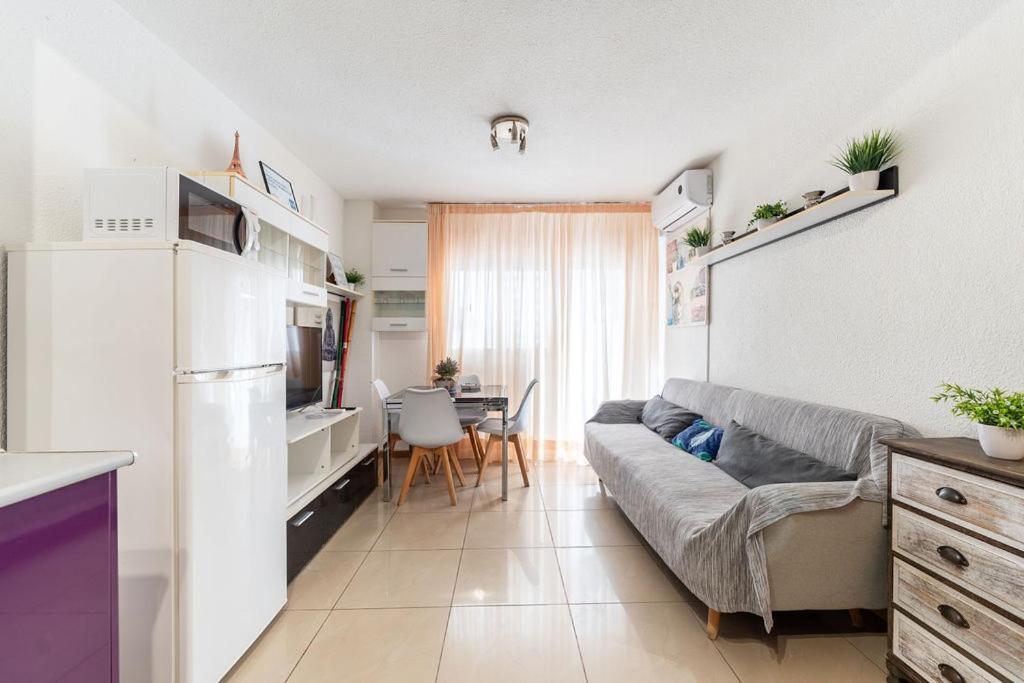 Apartamento En El Centro A Un Minuto De La Playa Μπένιντορμ Εξωτερικό φωτογραφία